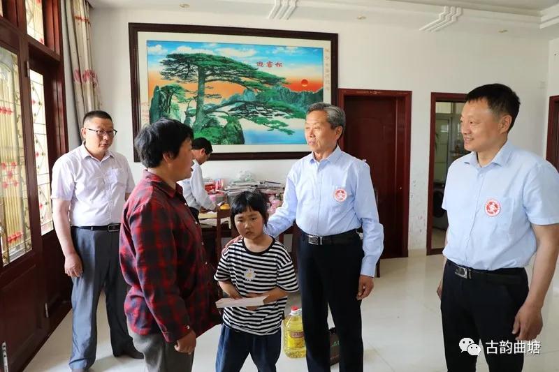 南通双弘纺织有限公司走访慰问留守儿童